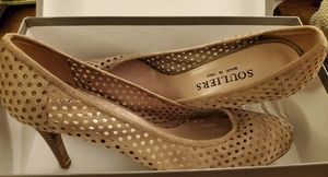 Souliers beige heels